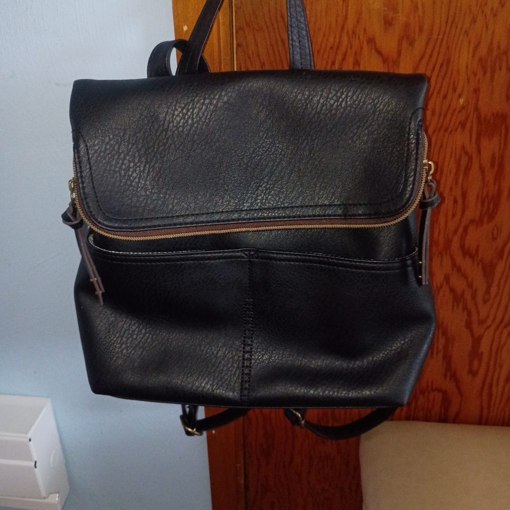Elegant Black Leather Backpack